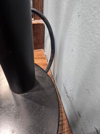 Poor cleaning in the room.