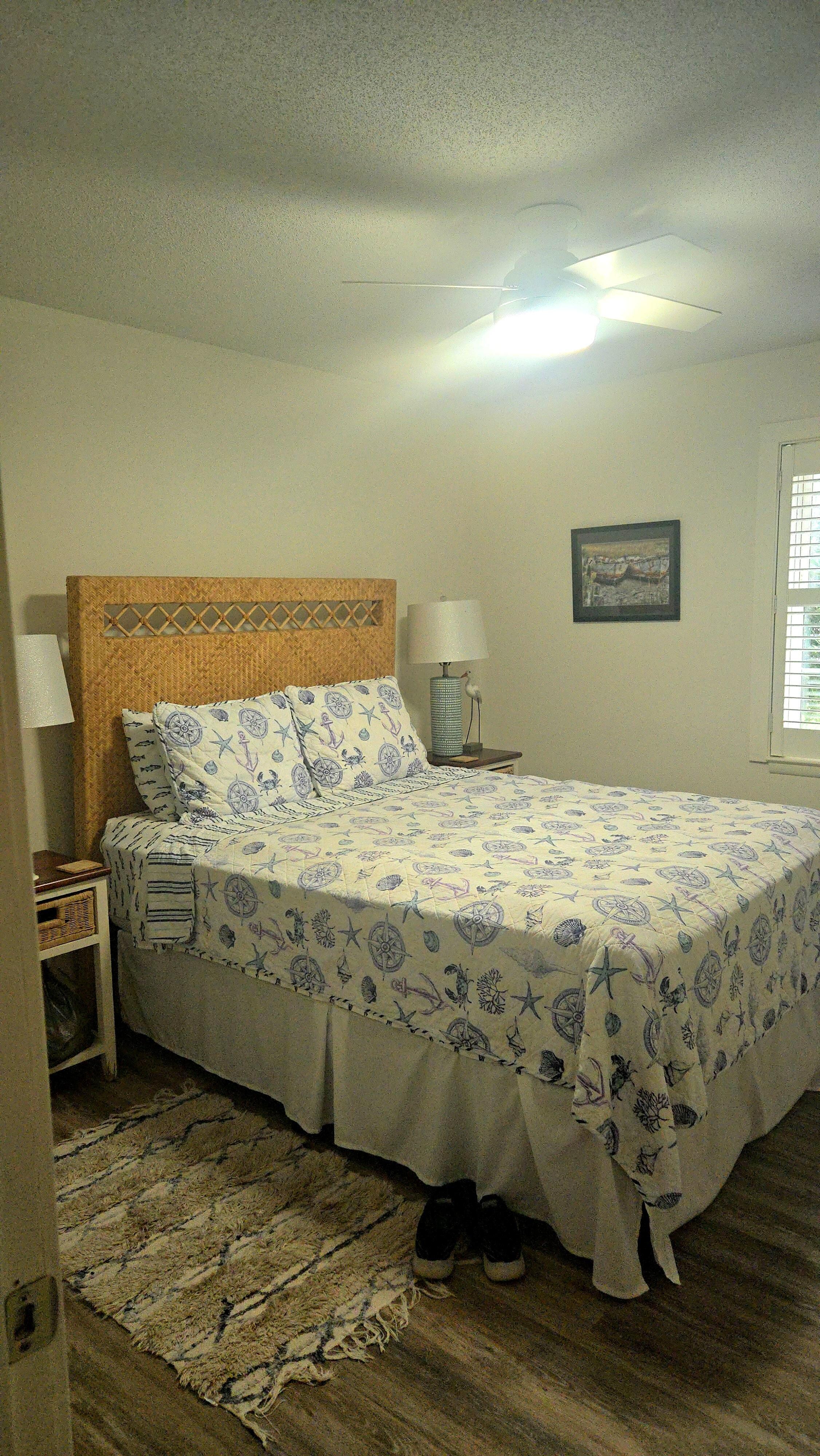 Comfie bedroom
