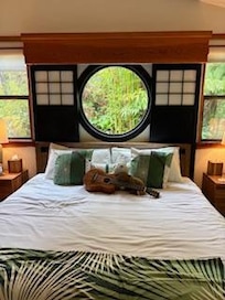 Our bears and the locally made guitalele we bought on our trip thoroughly approved of the Tea House Cottage!