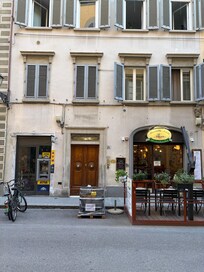 This is the entrance to Canto dei Servi.