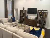 comfy, spacious livening room