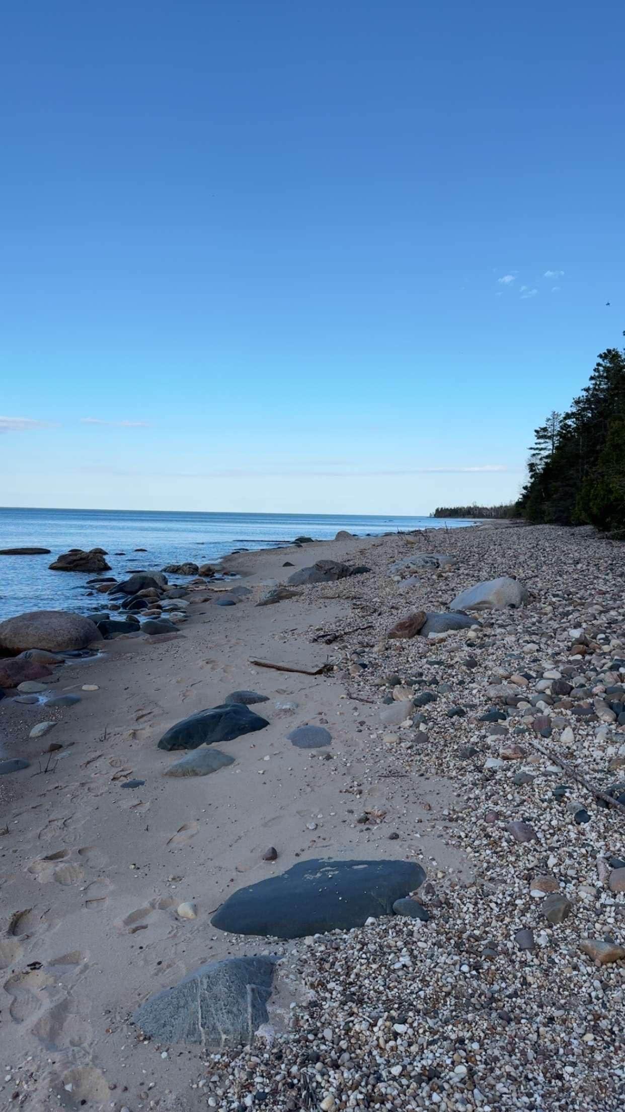 Looking to the right down at the shore 