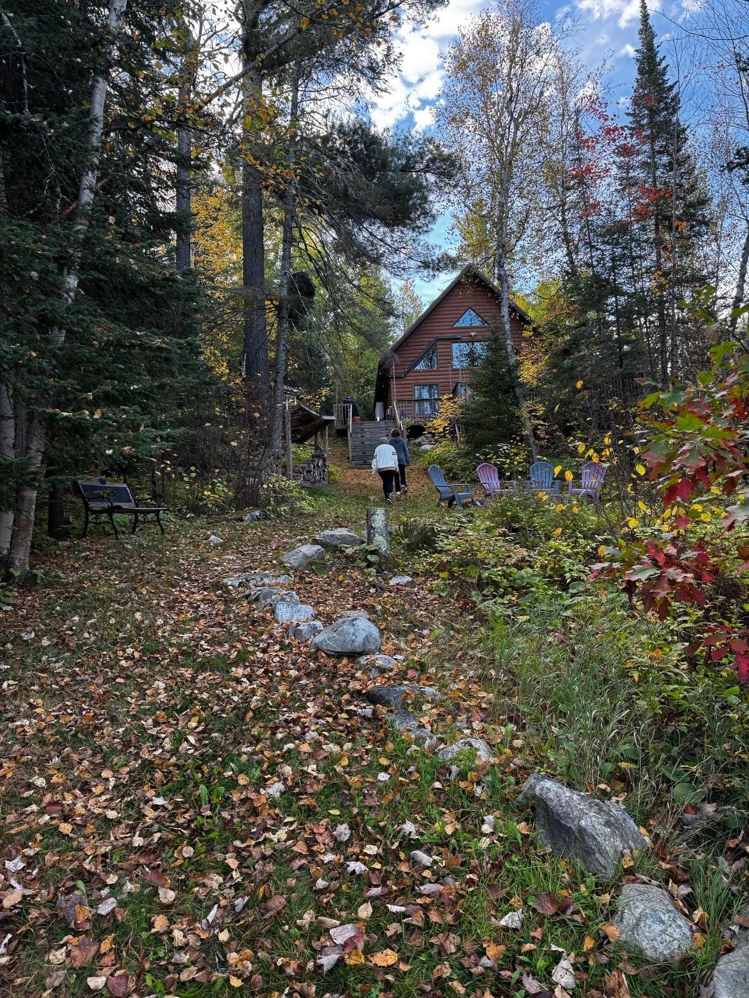 Last walk up to the cabin before heading home.