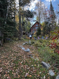 Last walk up to the cabin before heading home.