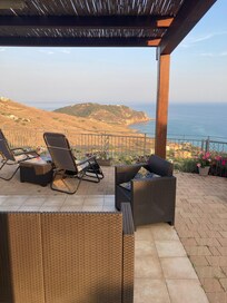 Back patio and kitchen area
