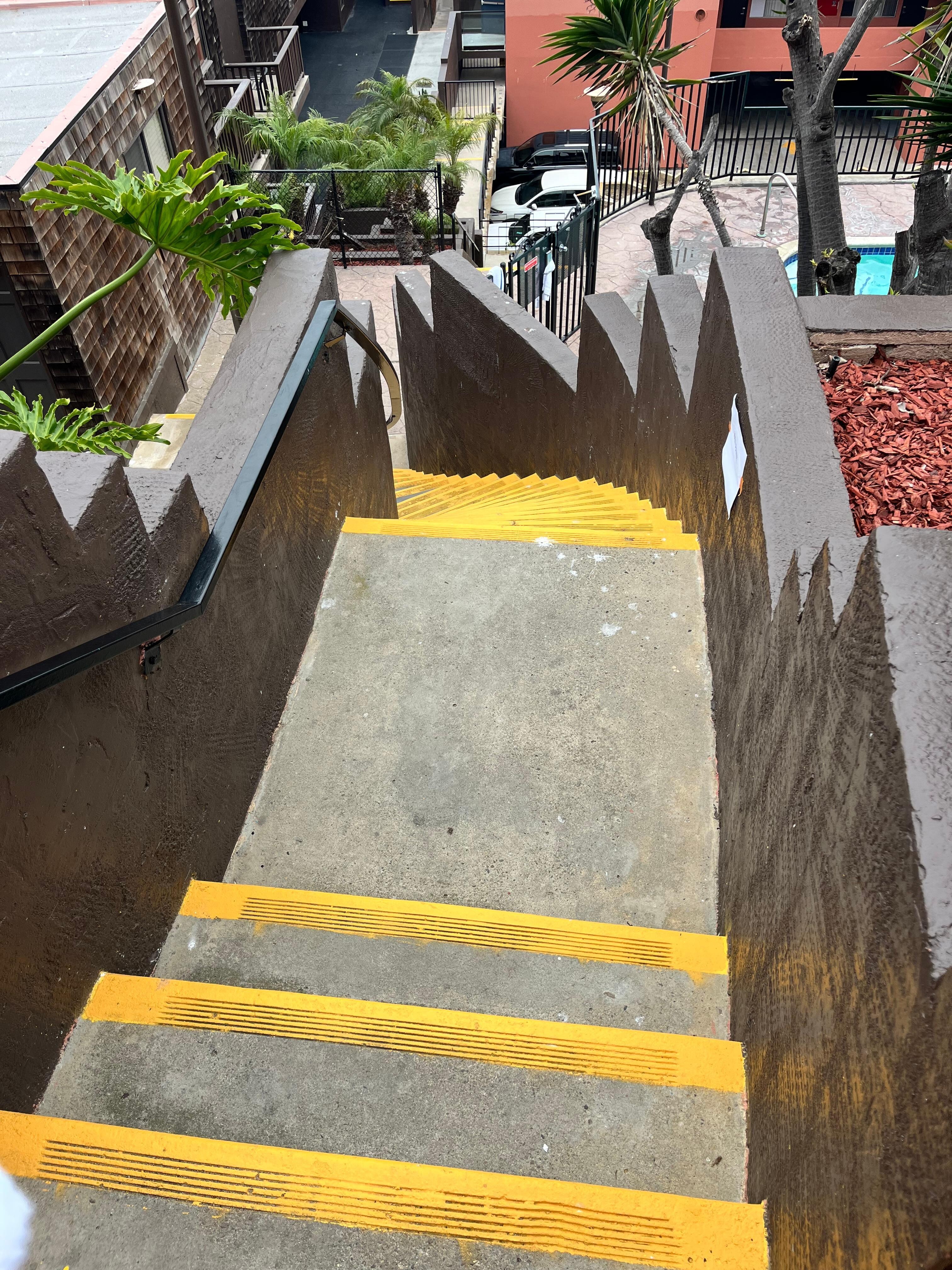 the photo that shows only half of the stairs we had to climb while carrying luggage and accompanying an elderly person. The picture doesn’t fully capture how physically demanding the access was, but it gives a clear idea of how unsuitably is