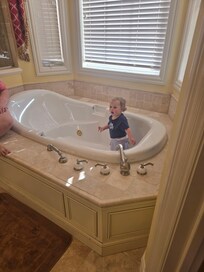 My Granddaughter enjoyed her bath in this Swimming pool...I mean bathtub! No fight about these baths!