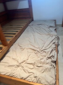 Possibility to use lower bed