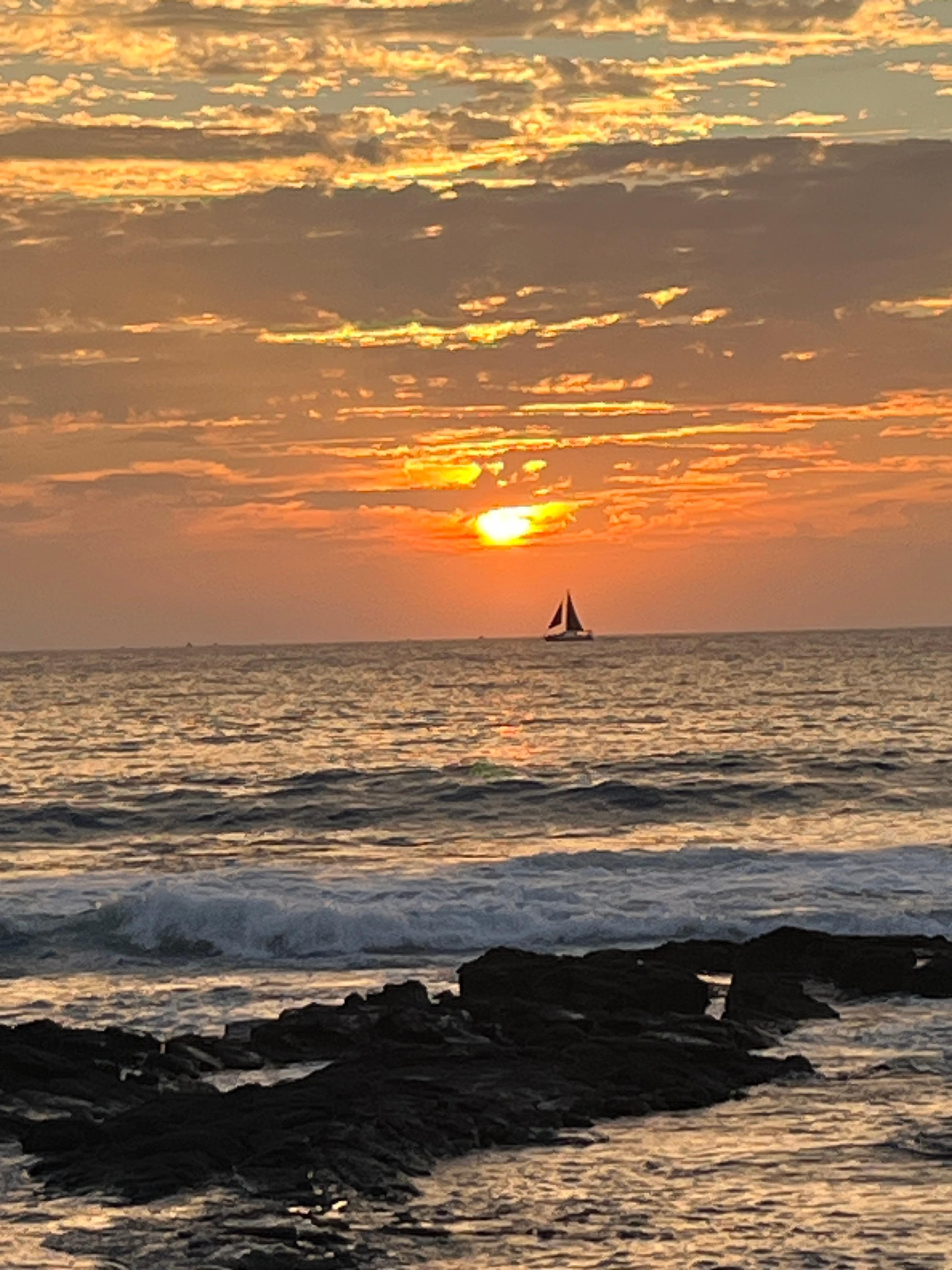 Sunset viewing lovely from Kona Bali Kai beach