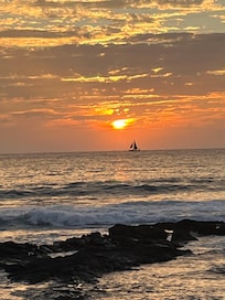 Sunset viewing lovely from Kona Bali Kai beach