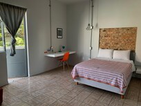 Clean, cute, spacious