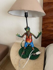 This is the decor you should expect. This is an actual photo.