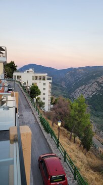 Most of the rooms have balconies facing an amazing panaramic view.