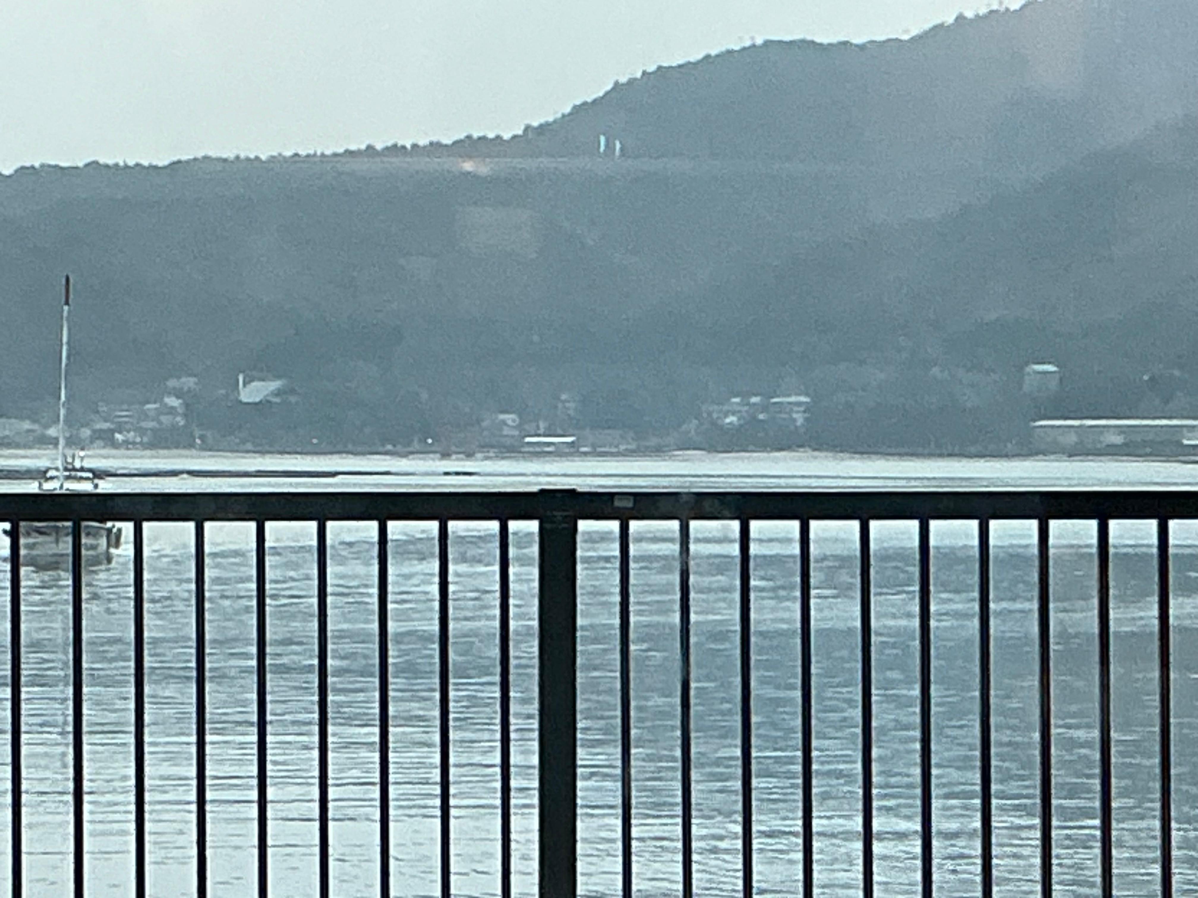 レストランからみる厳島神社