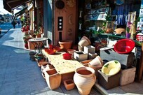 Sehr gute handgemachte
Ceramic