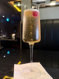 Lovely glass of bollinger 🥂