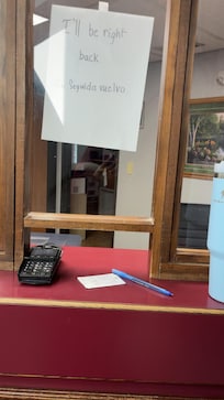 When checking out no one was at the front desk around 11am and no Ac in the lobby was standing there sweating.