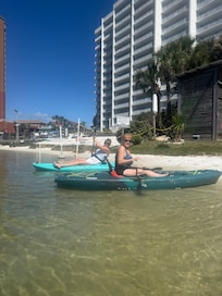 Free kayak rentals ❤️