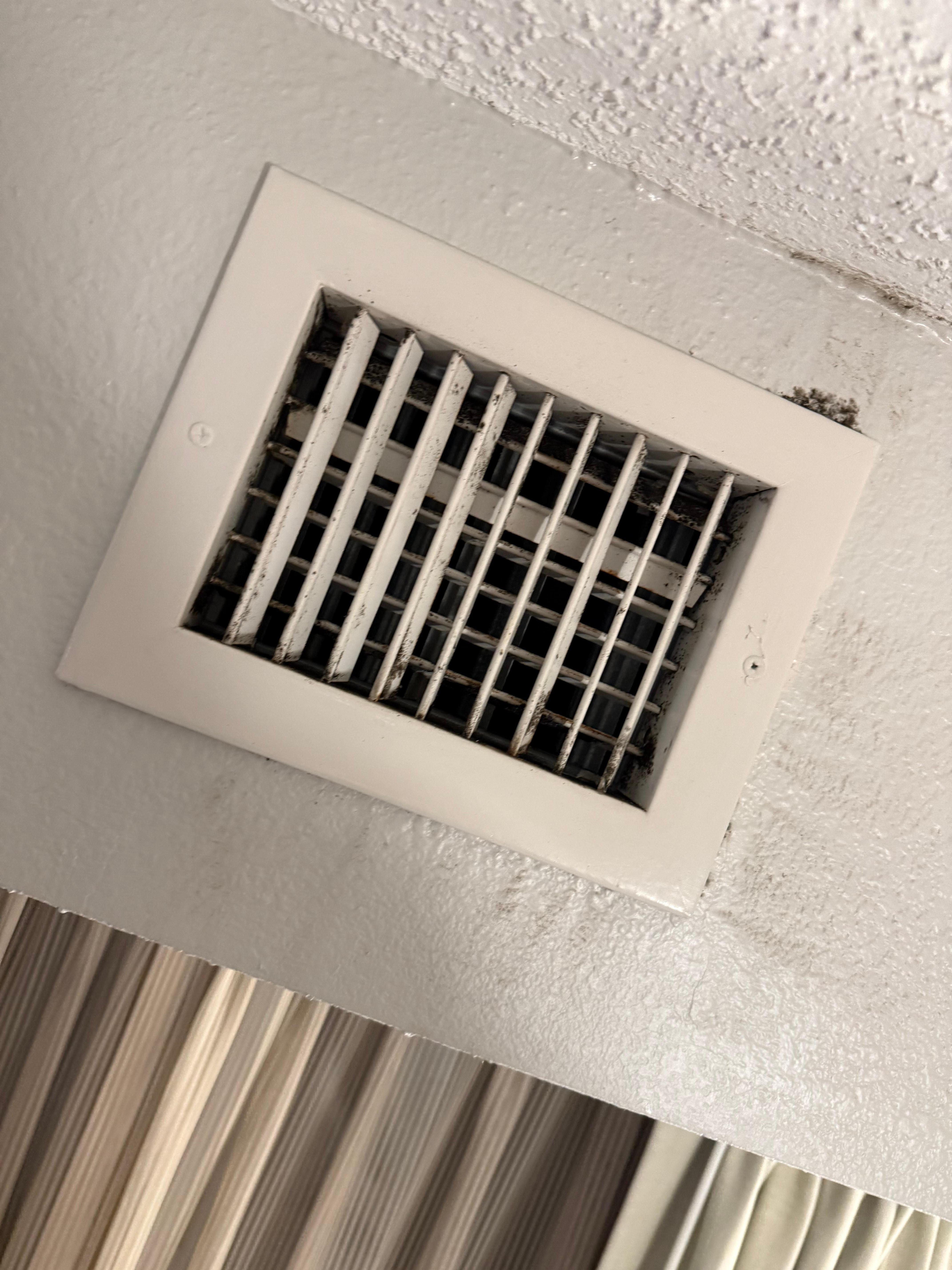 Vent above the bed