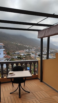 Great balcony with excellent views