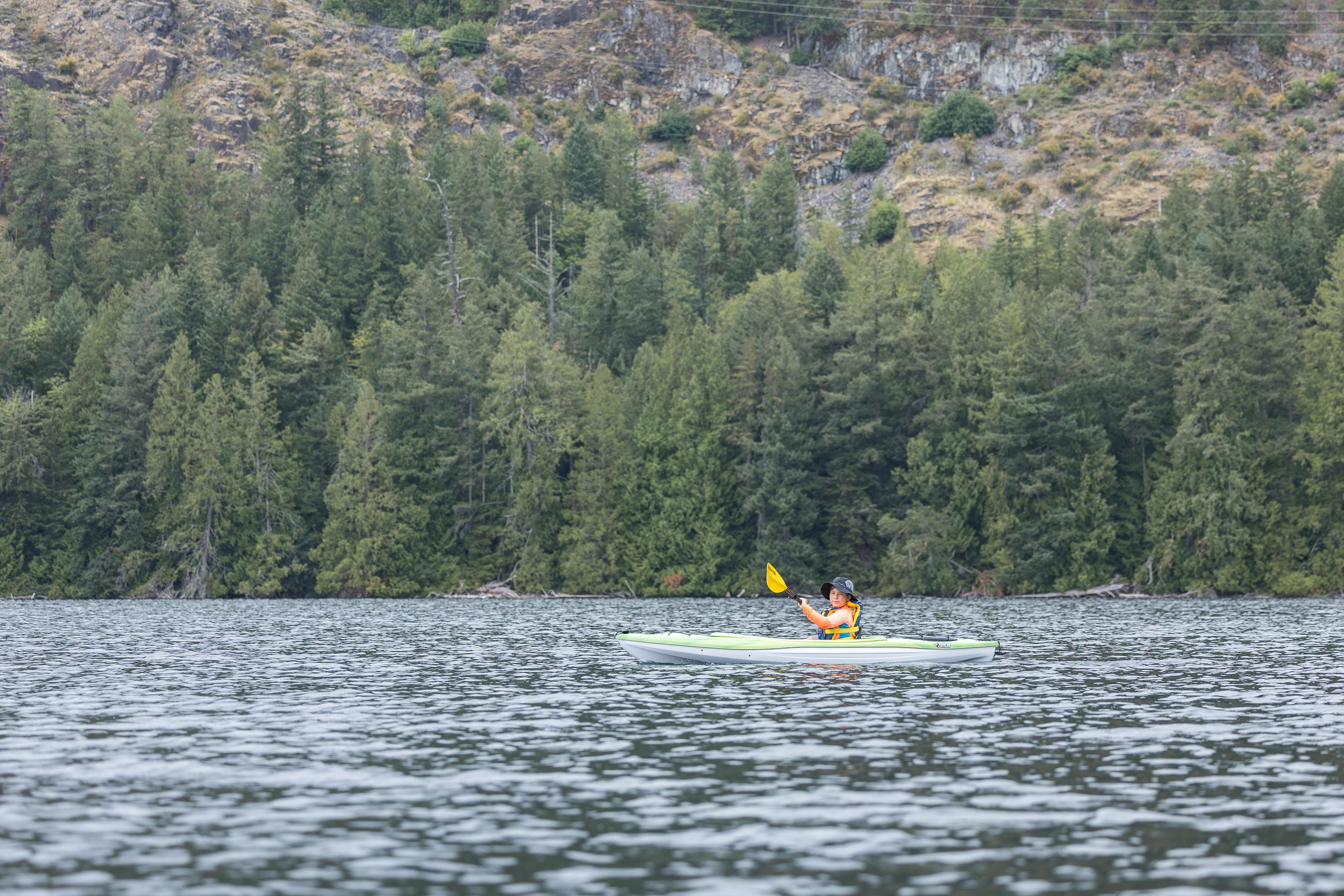 Photo of the lake right by the house. 