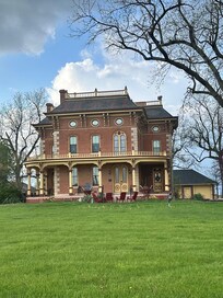 The Pella Mansion from the front.