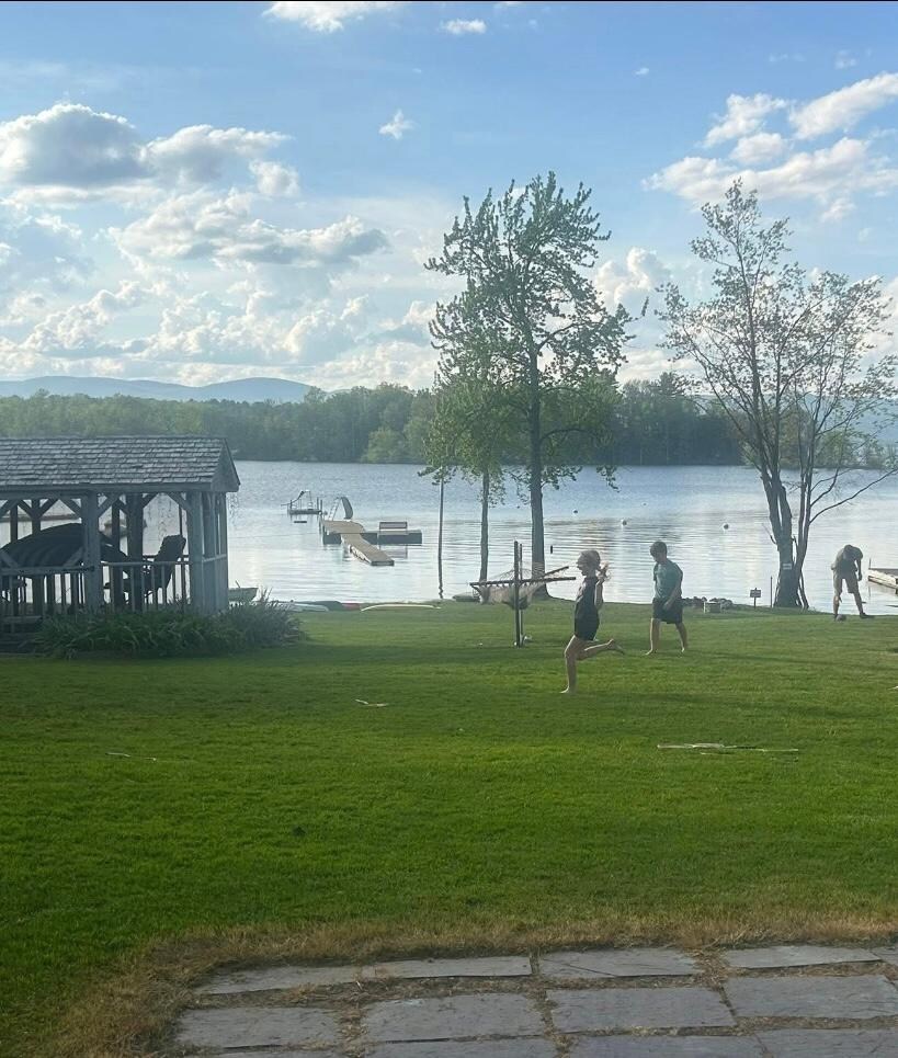 Lawn and lake access