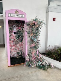 Beautiful entrance to lobby