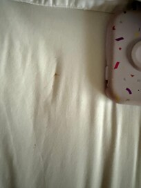 Dirt spots on sheets