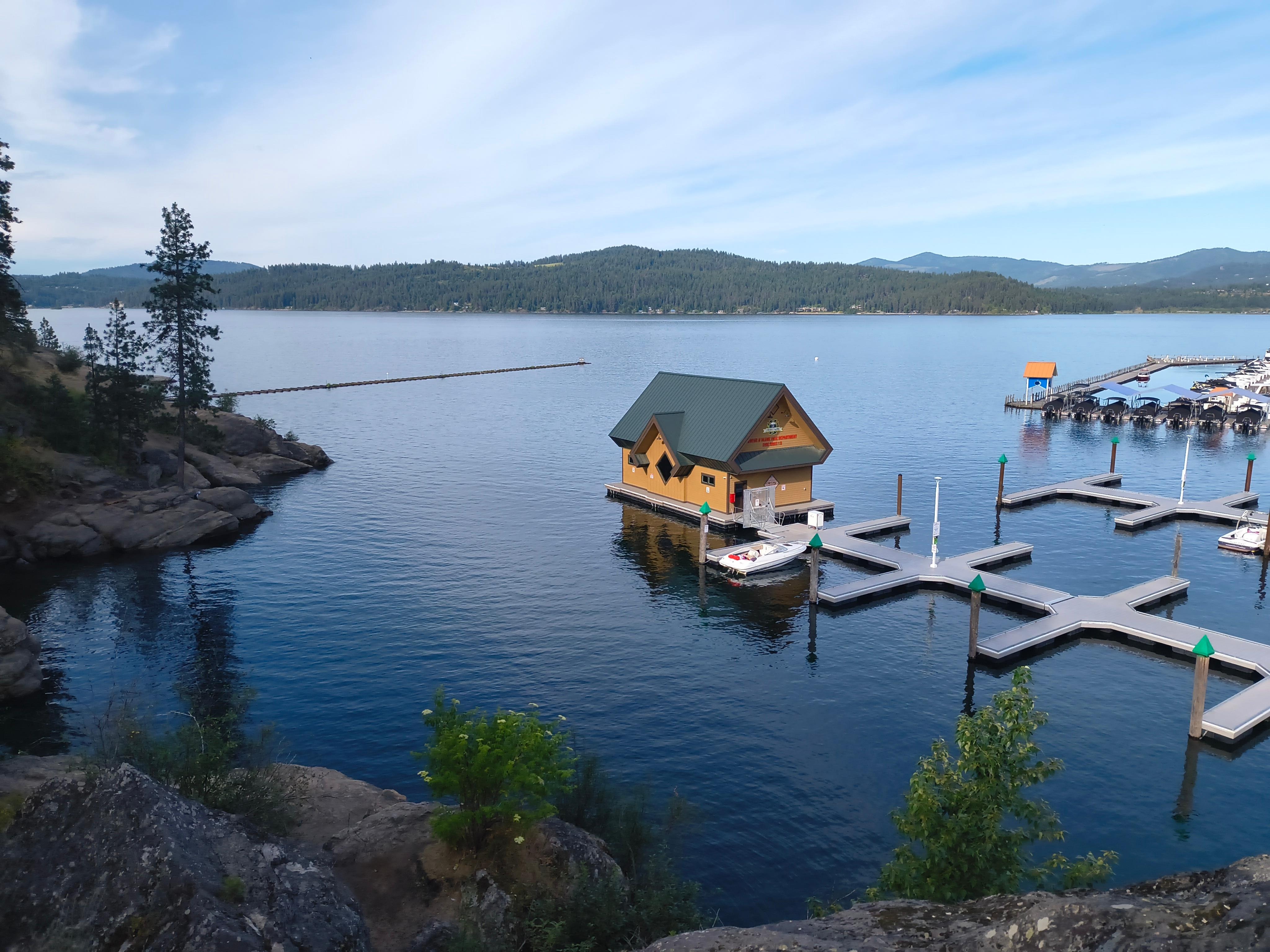 Tubb's Hill, Hiking and over view of Coeur D' Alene Lake