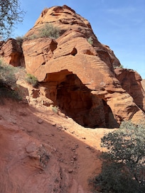 Elephant Rock Trail on north edge of Washington