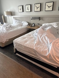 10pm night one. Bed still not made