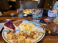 Delicious daily breakfast coupon