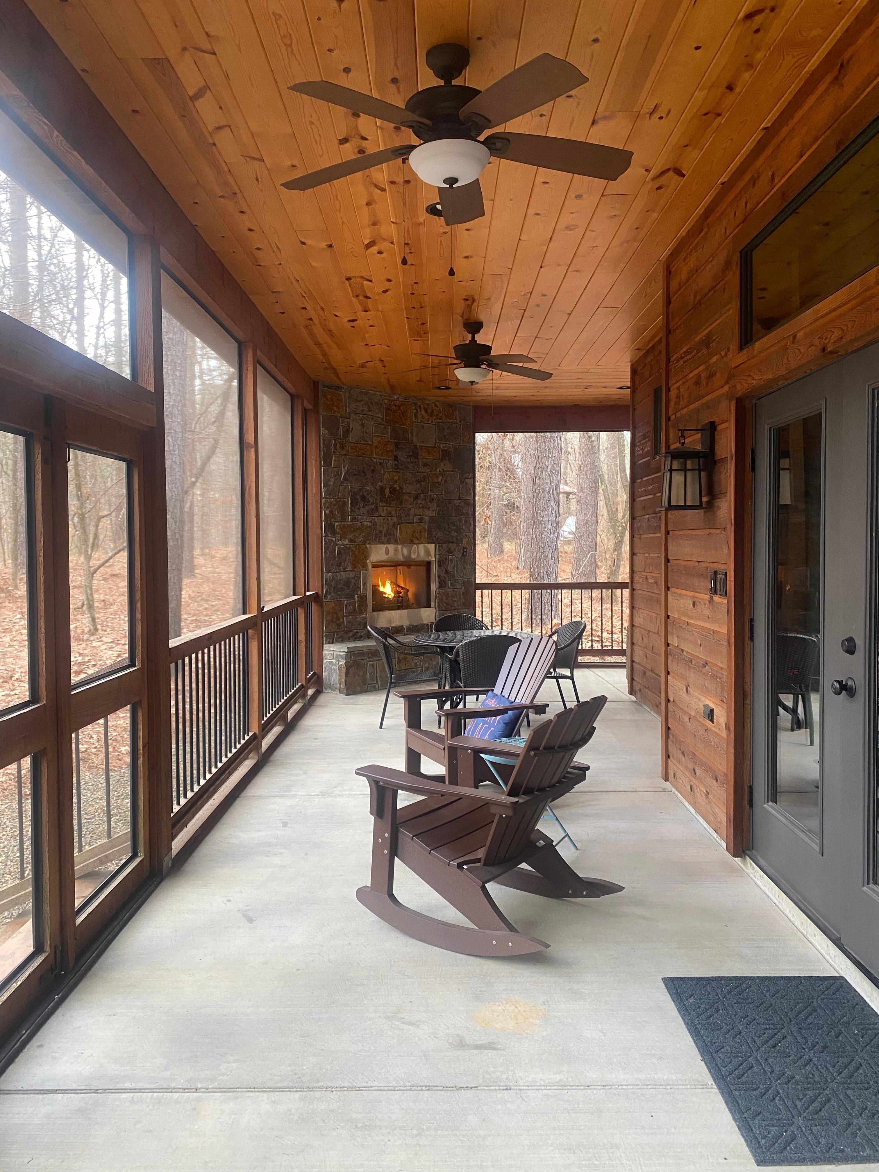 Loved the screened in porch!!