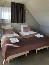 2 Einzel auch als ein grosses Bett machbar