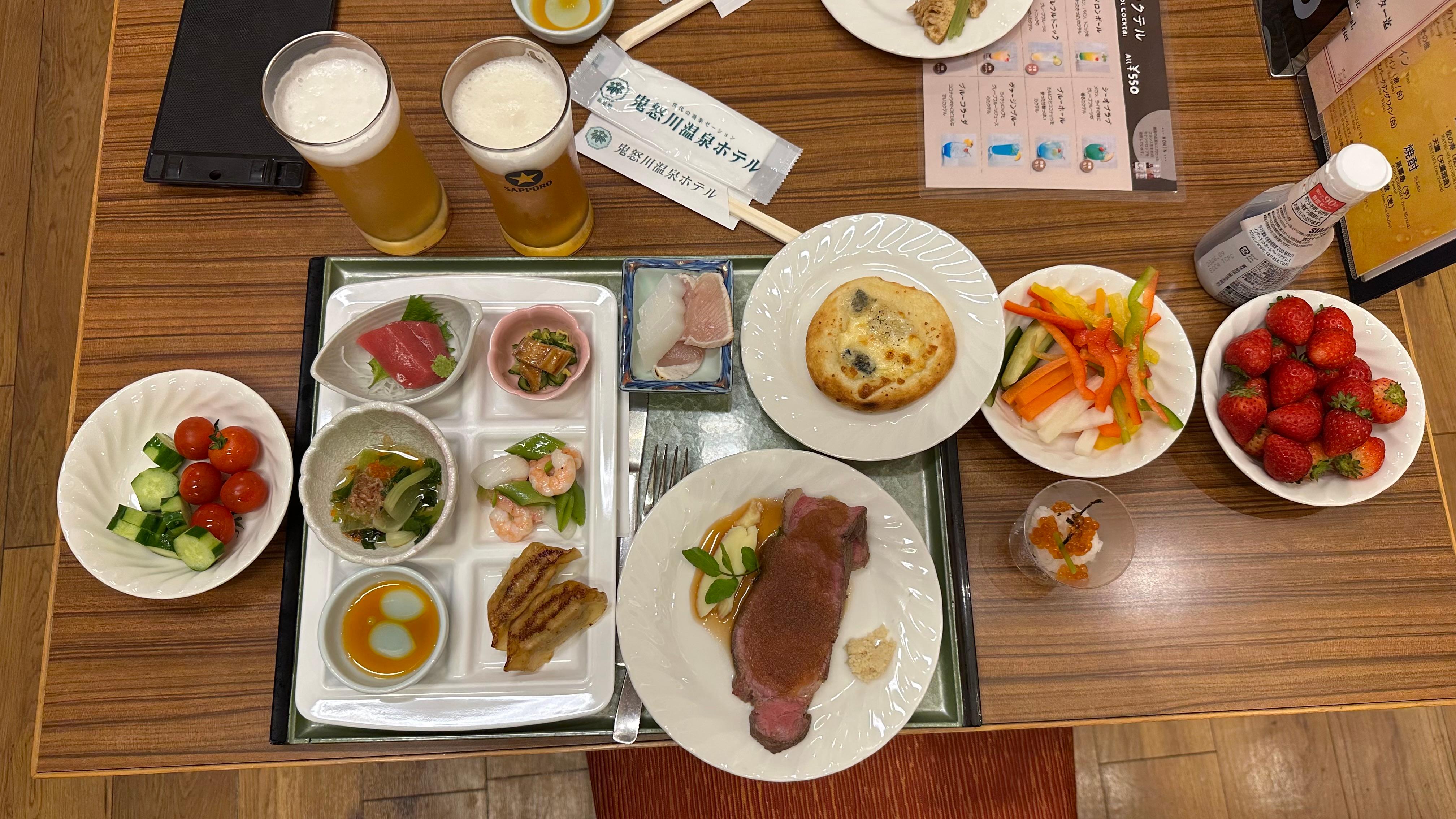ディナービュッフェ！イチゴが美味しかったです！