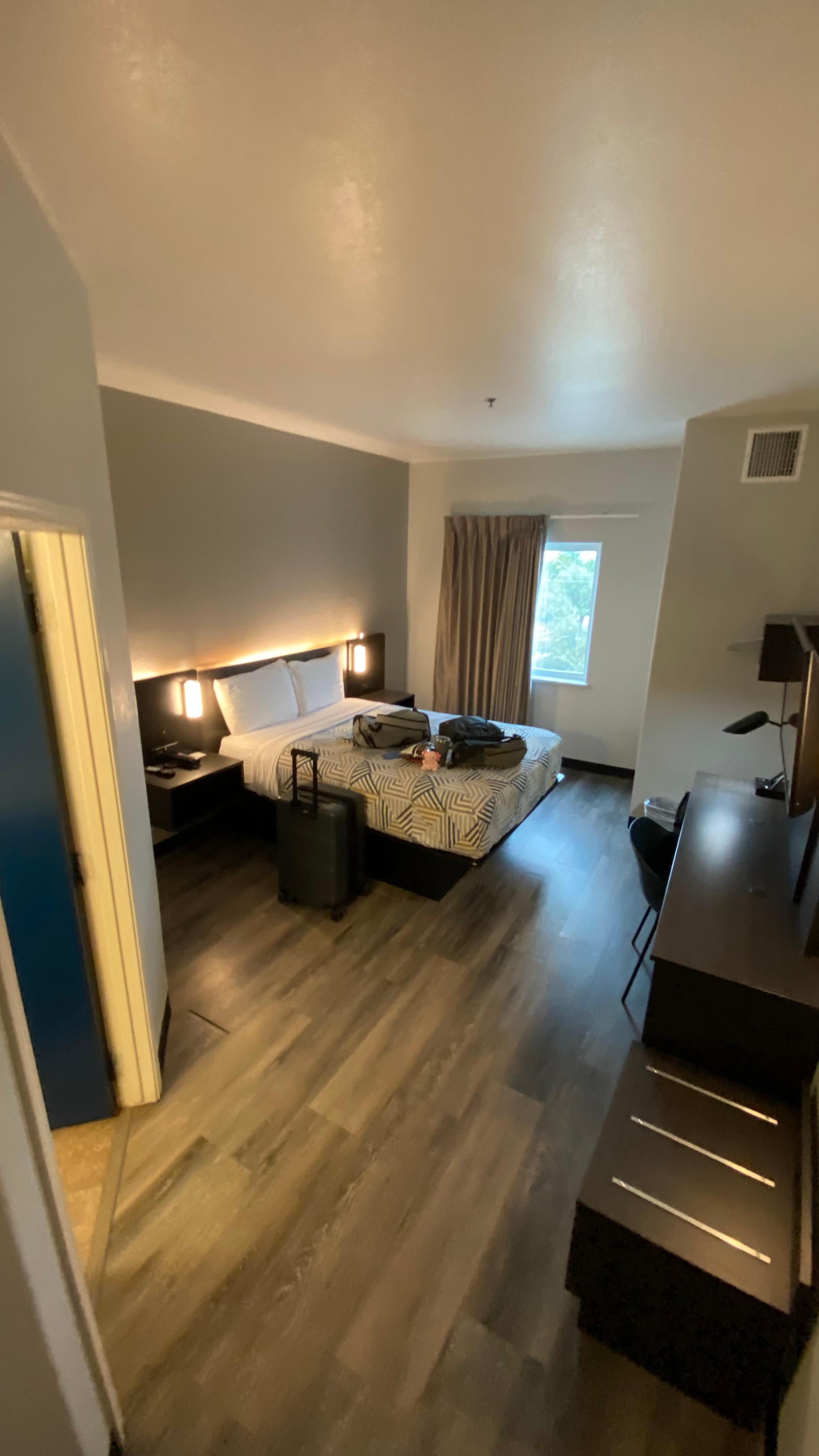 I came alone, but it is spacious for a person, i had an amazing view, this is the 3rd Floor (not on the main building), Great experience.