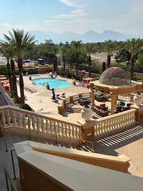 I’m staying out here all day tomorrow! 😂🥰🤗