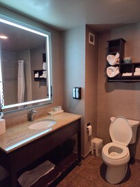 Clean bathroom