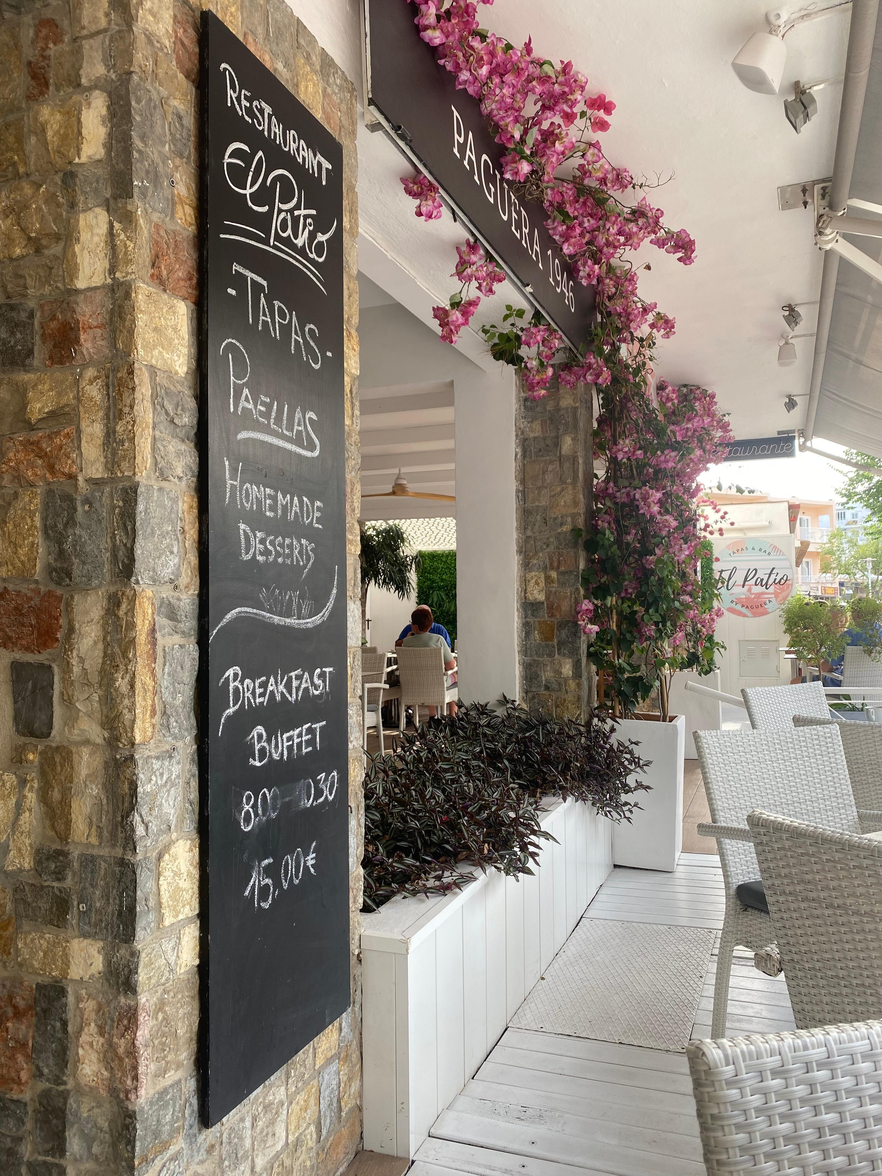 Außenbereich des Restaurants