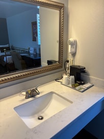 Sink area