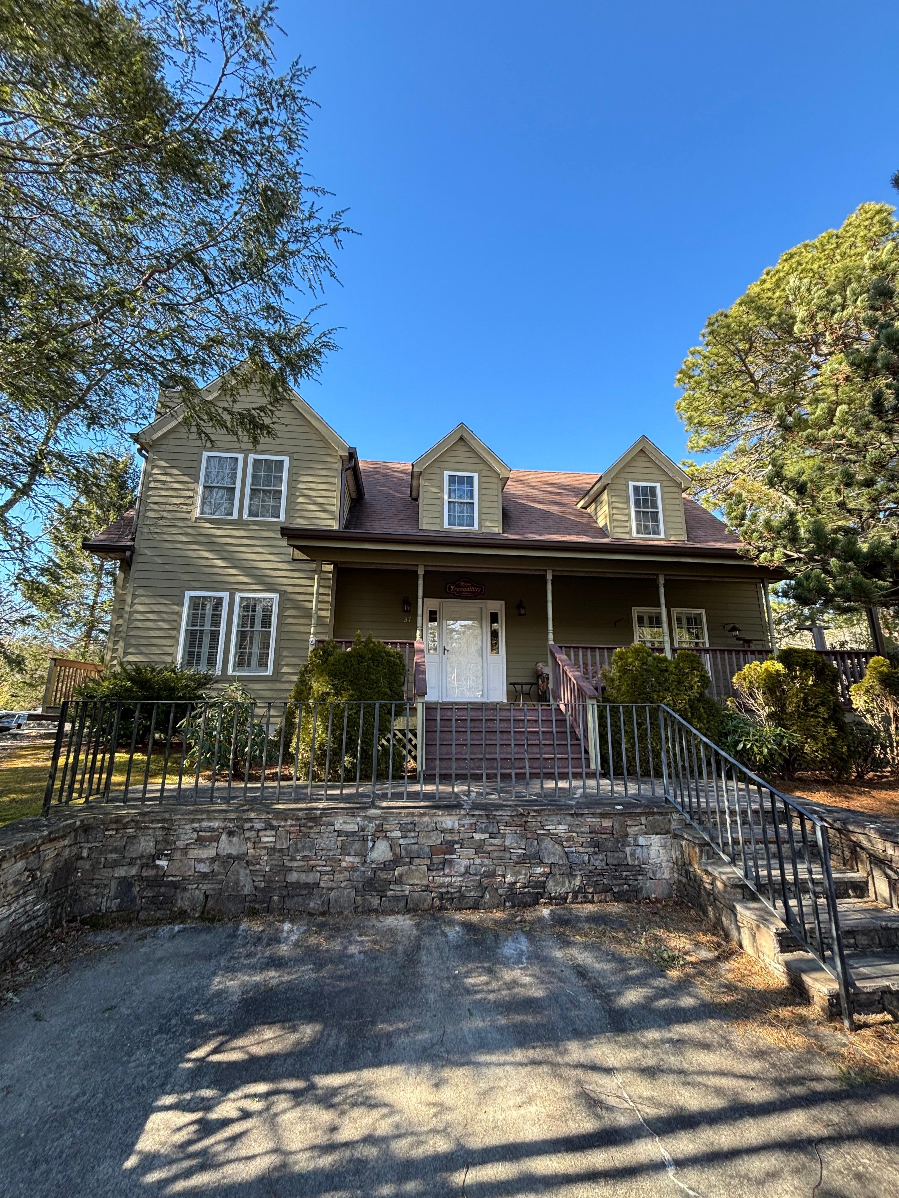 Exterior front. Located at end of quiet cul de sac just a couple of blocks from downtown.