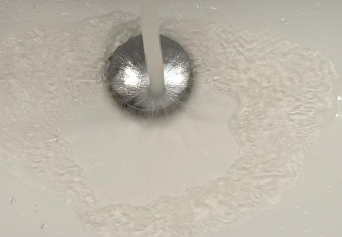 Brown water turned lighter after running for 20 minutes.