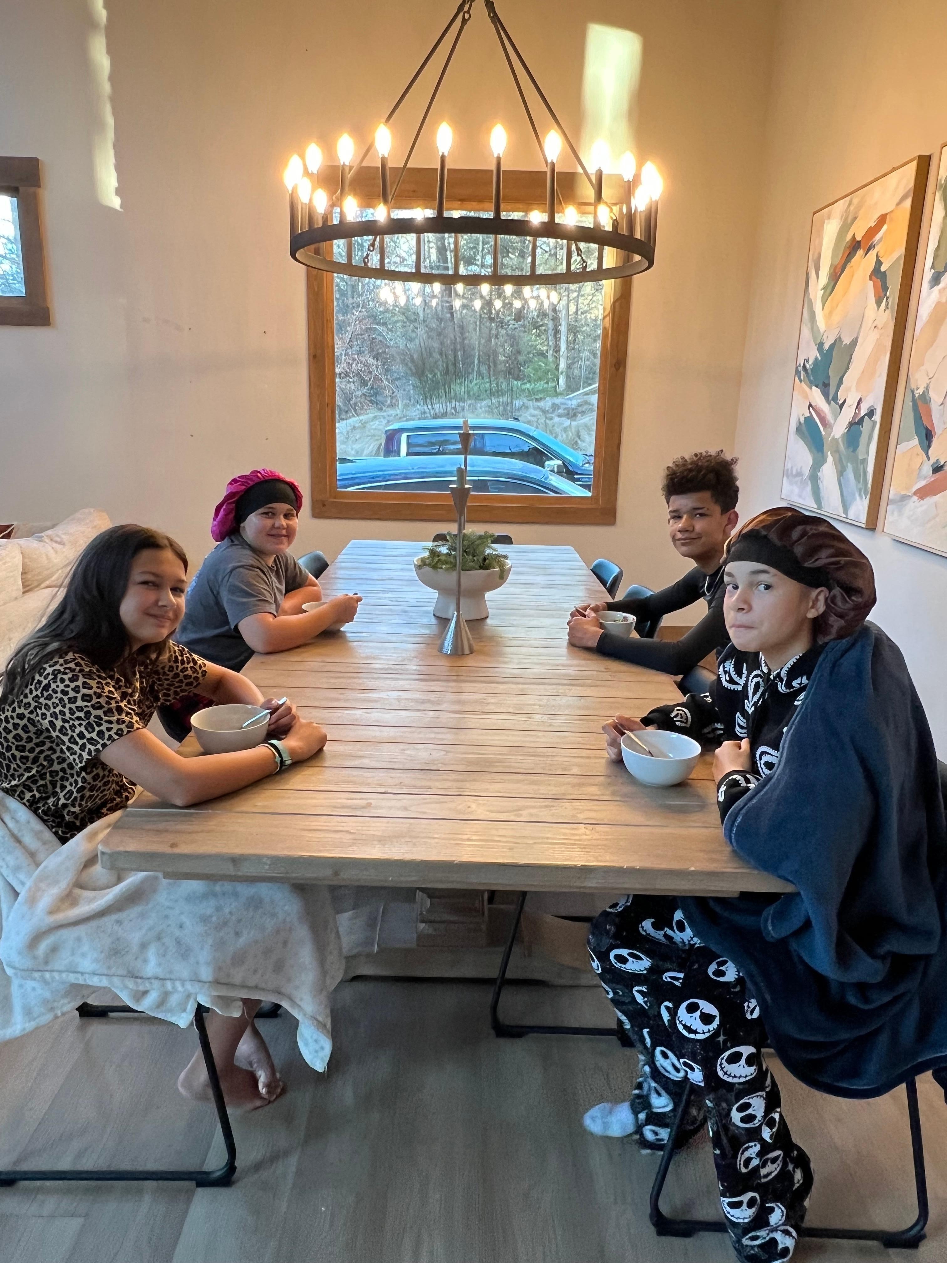 Dining room table with plenty of elbow room 