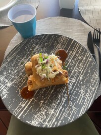 アジアン レストラン