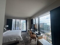 Corner room
17th floor
Patron Tower