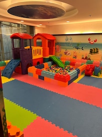 play House 雖小但仍玩得很開心
