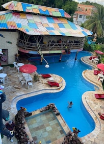 Bela piscina.