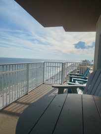 You can see dauphin's daily