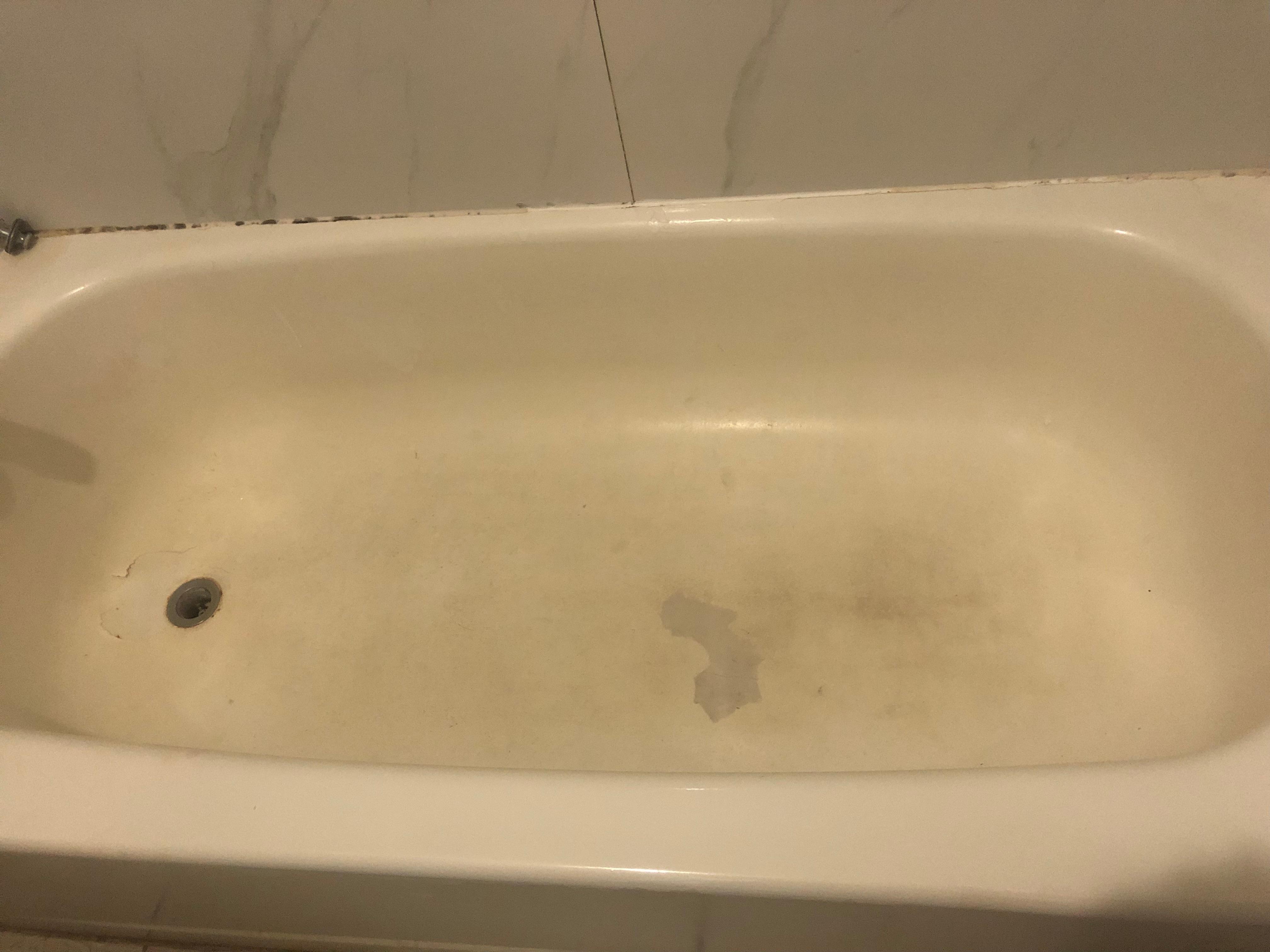 inside of tub (peeling and dirty)